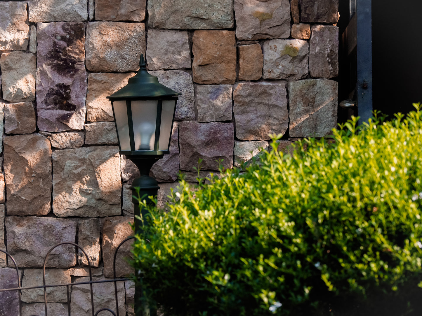 Constantia Elite Medium Bollard