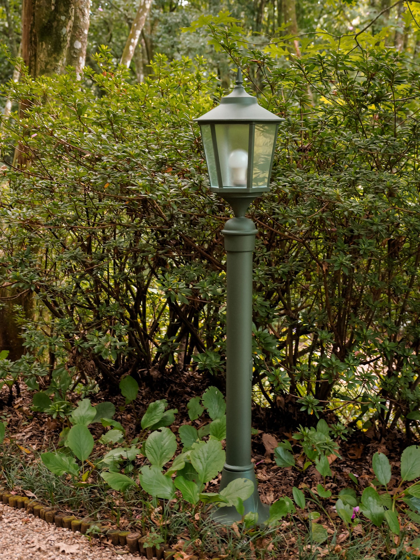 Constantia Elite Medium Bollard